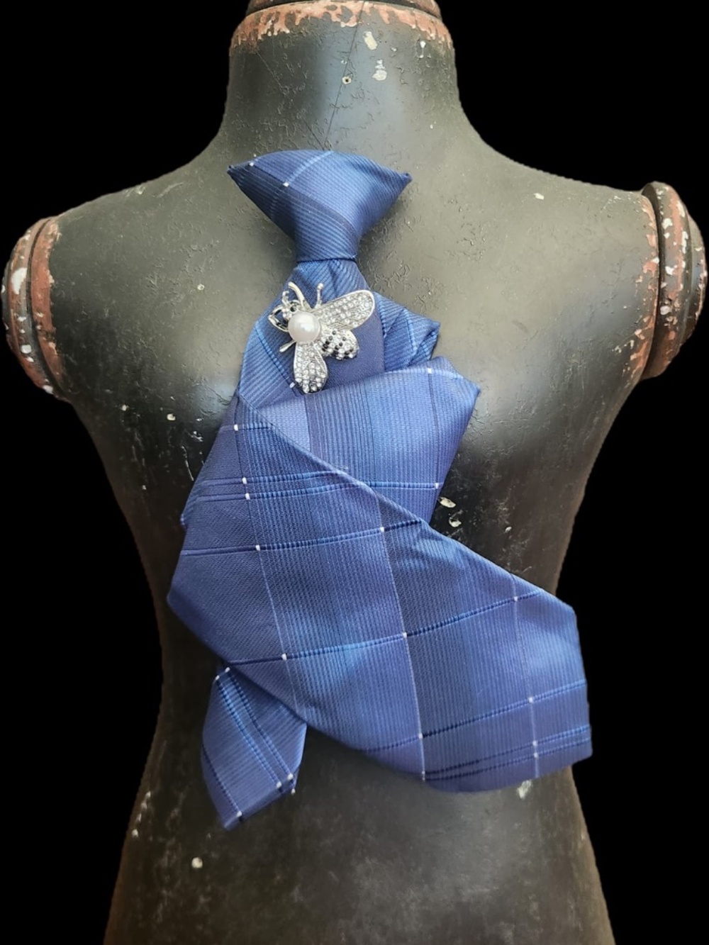 Crystal Bee Statement Necktie